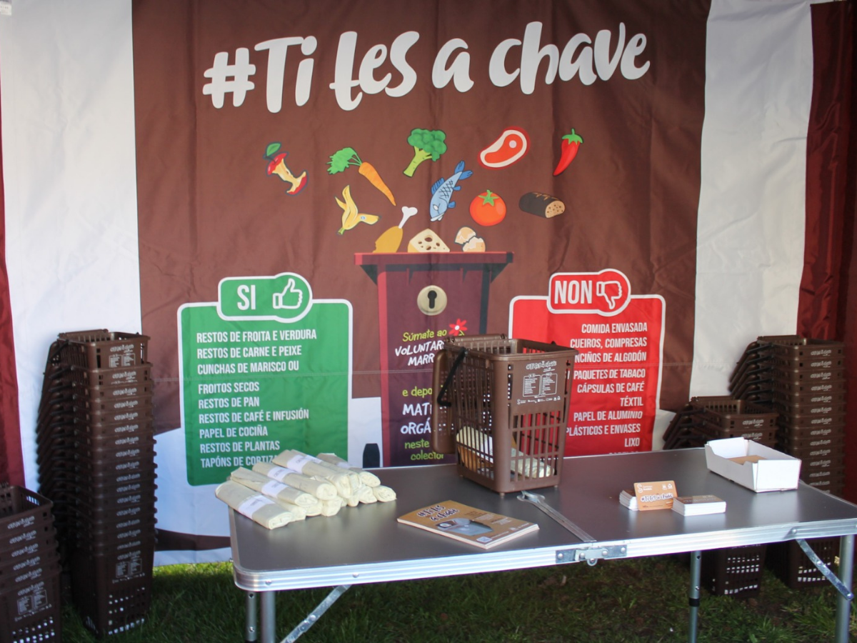 O vindeiro mércores, súmate ao voluntariado marrón no noso stand informativo